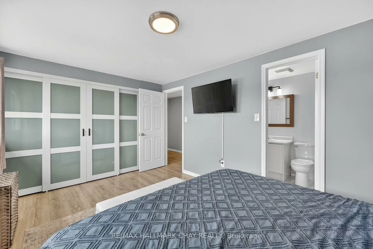 2057, Osbond, Alcona, Innisfil