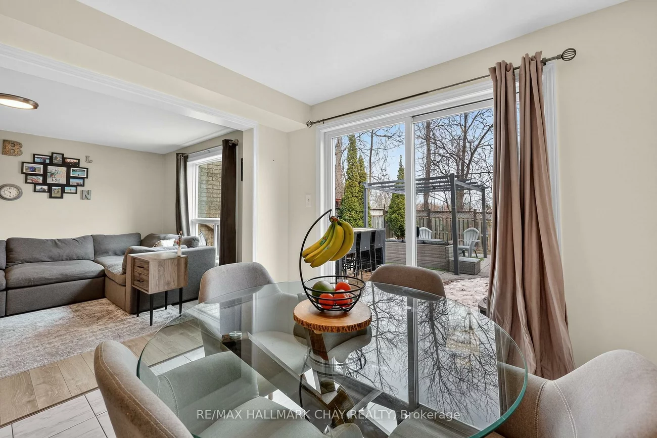 2057, Osbond, Alcona, Innisfil