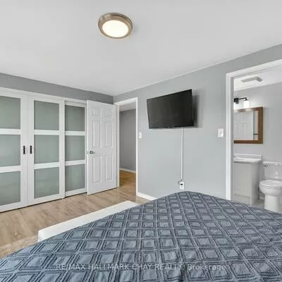 2057, Osbond, Alcona, Innisfil