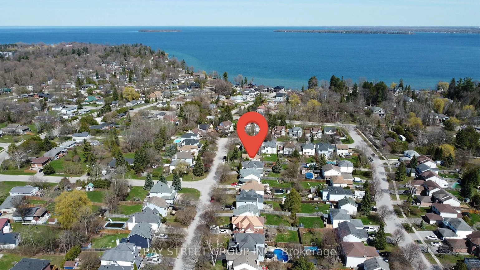 985, Linden, Alcona, Innisfil