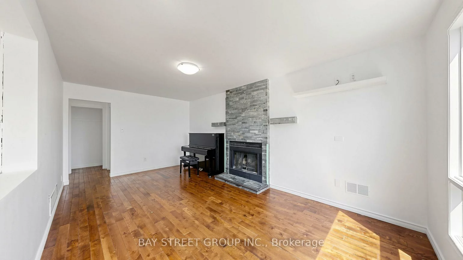 985, Linden, Alcona, Innisfil