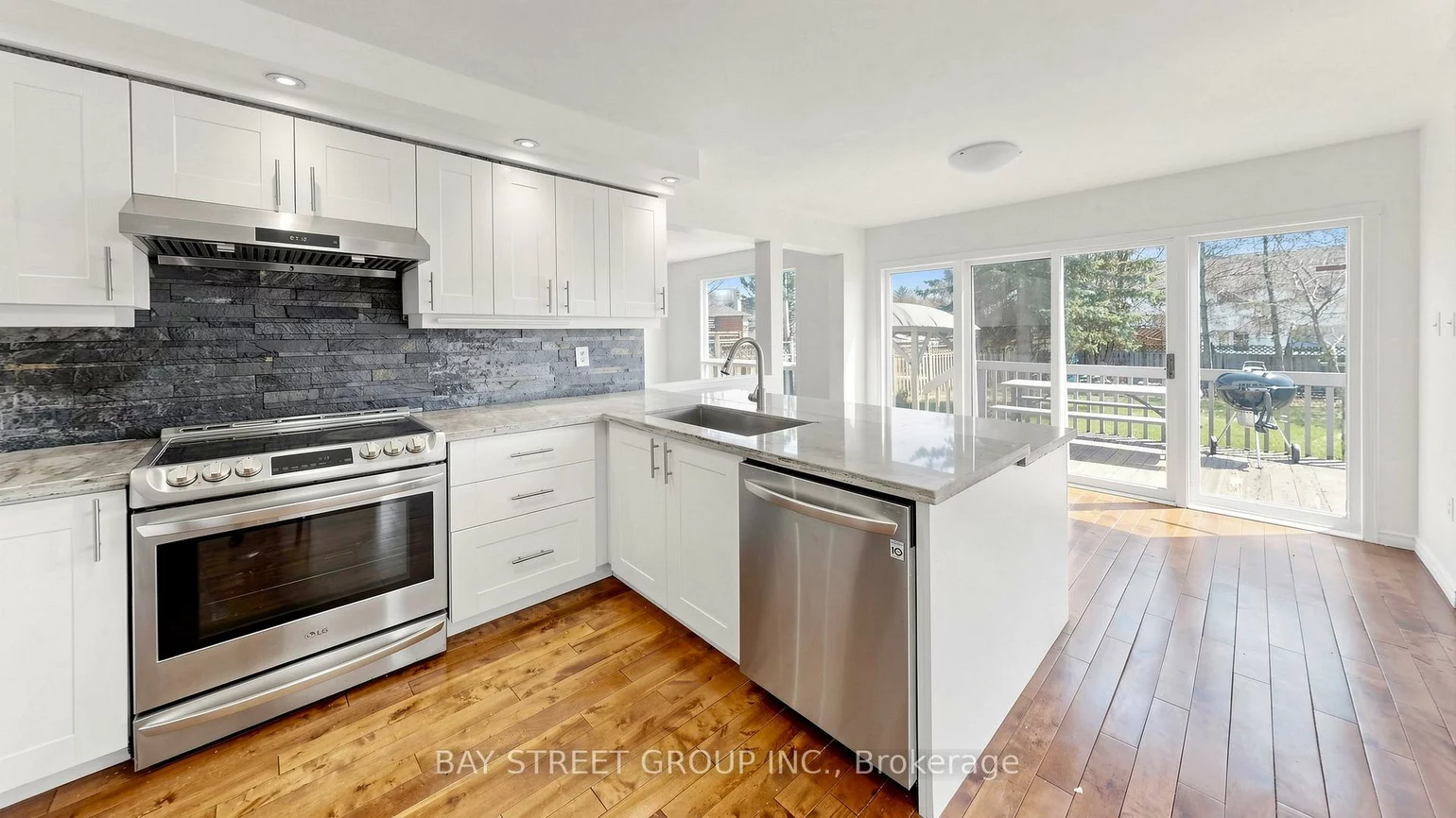 985, Linden, Alcona, Innisfil