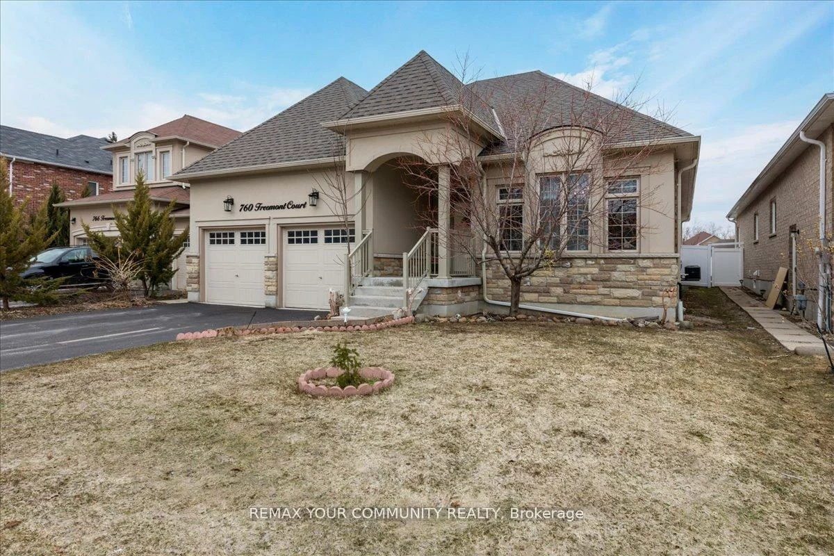 760, Freemont, Alcona, Innisfil