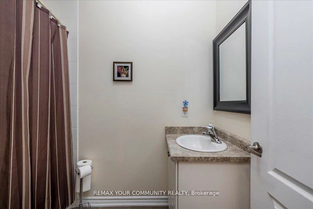 760, Freemont, Alcona, Innisfil