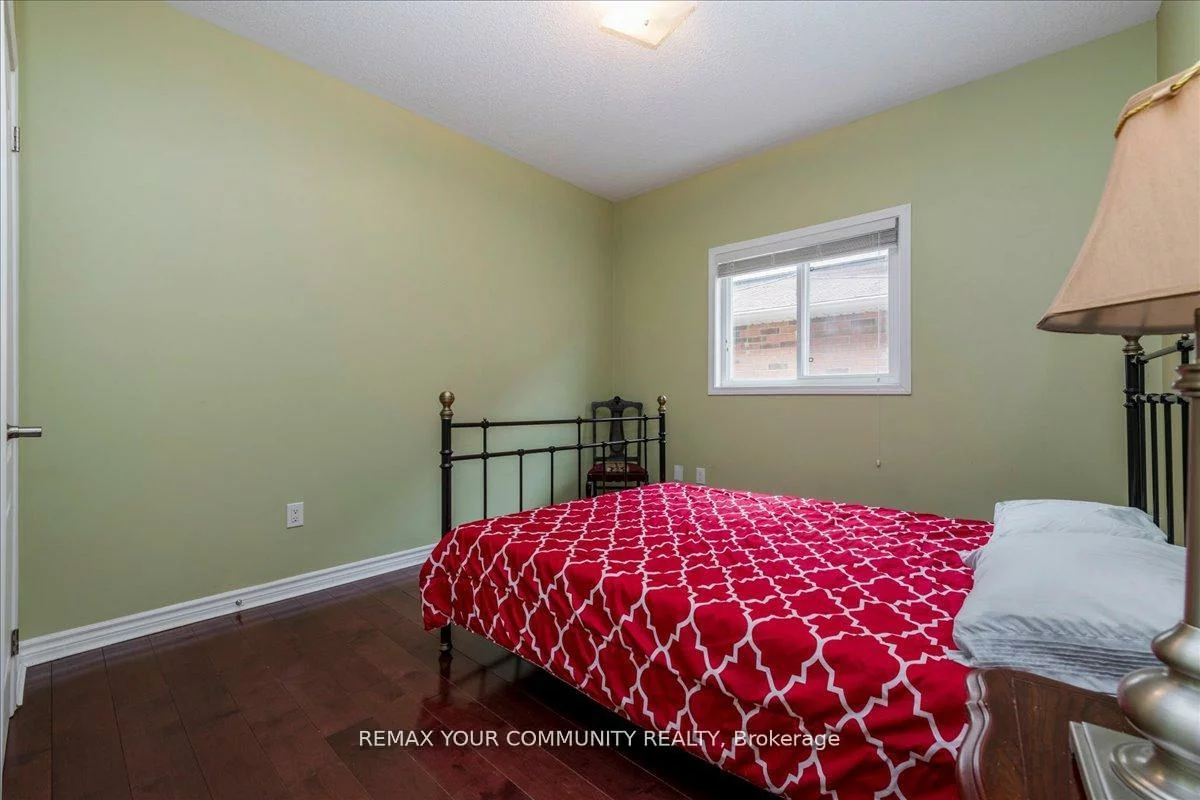 760, Freemont, Alcona, Innisfil