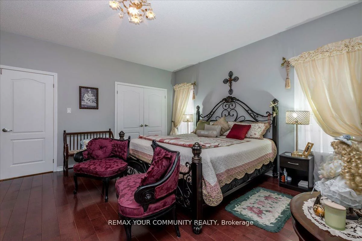 760, Freemont, Alcona, Innisfil