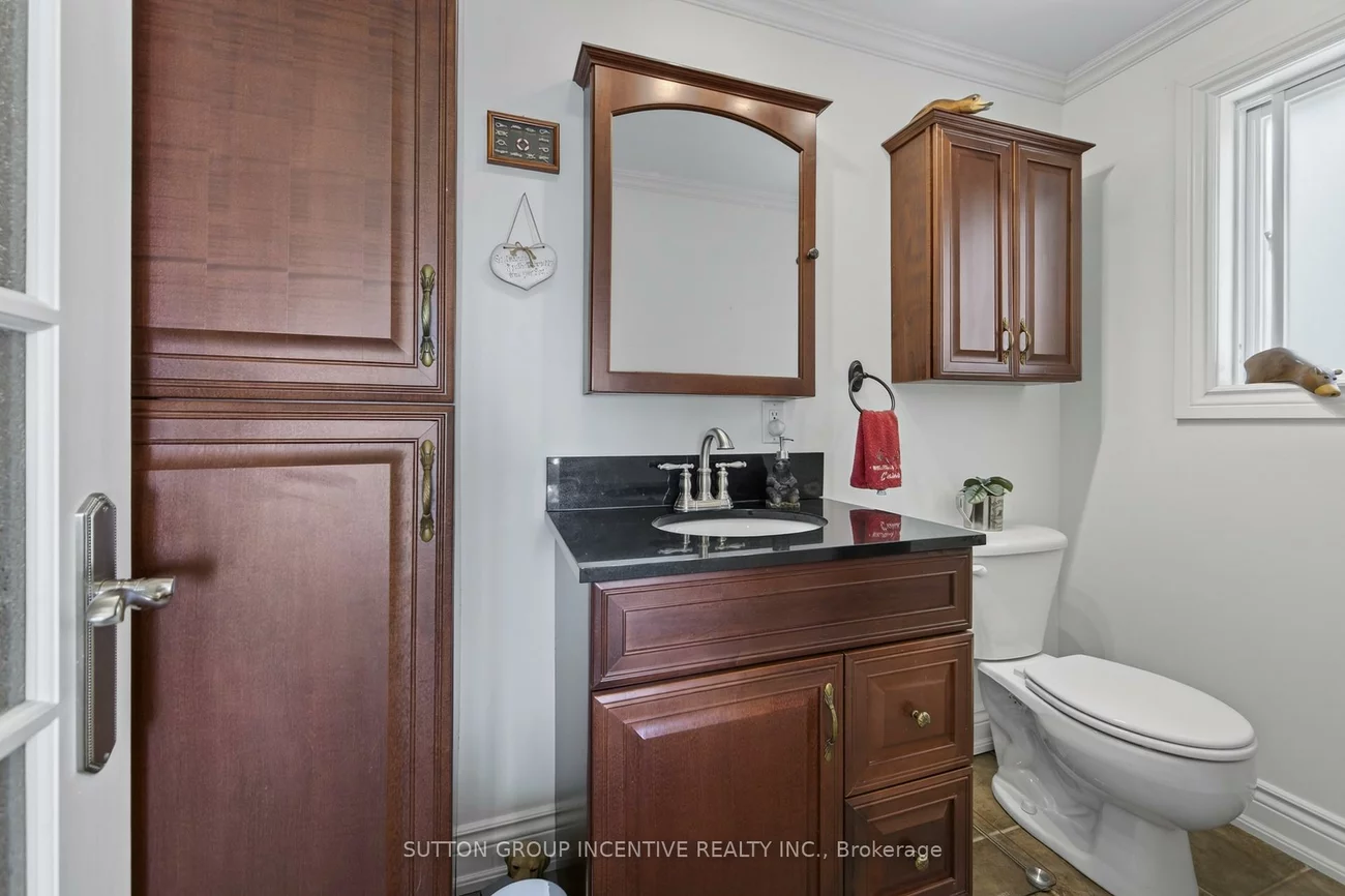 131, Minnetonka, Rural Innisfil, Innisfil