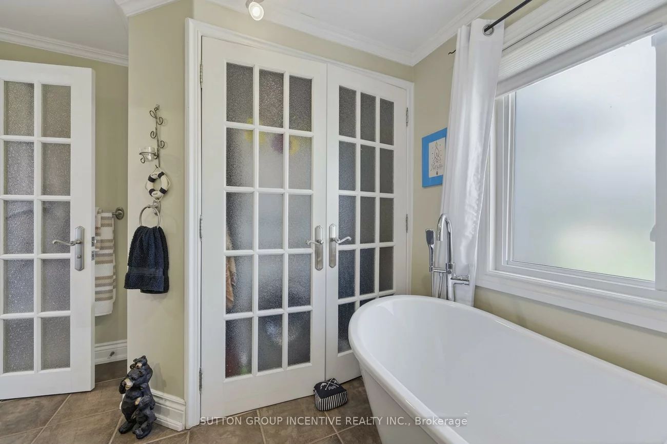 131, Minnetonka, Rural Innisfil, Innisfil