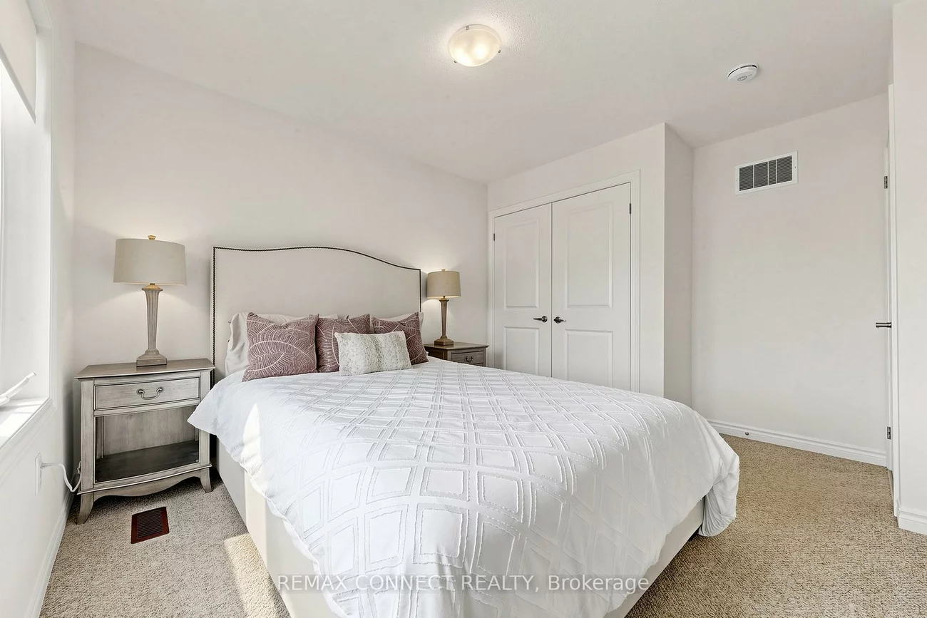 2293, Grainger, Alcona, Innisfil