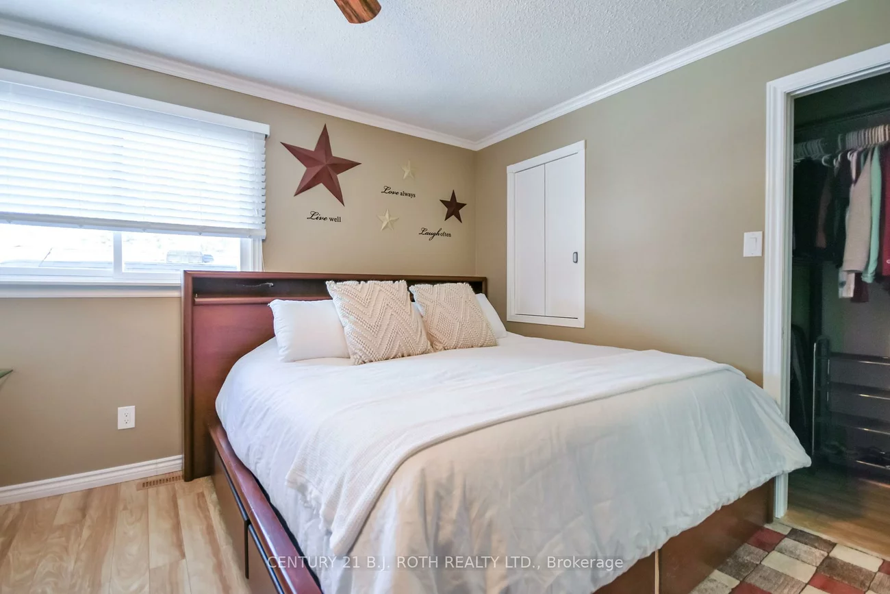 2246, Richardson, Stroud, Innisfil
