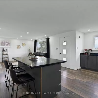 6552, Yonge, Rural Innisfil, Innisfil