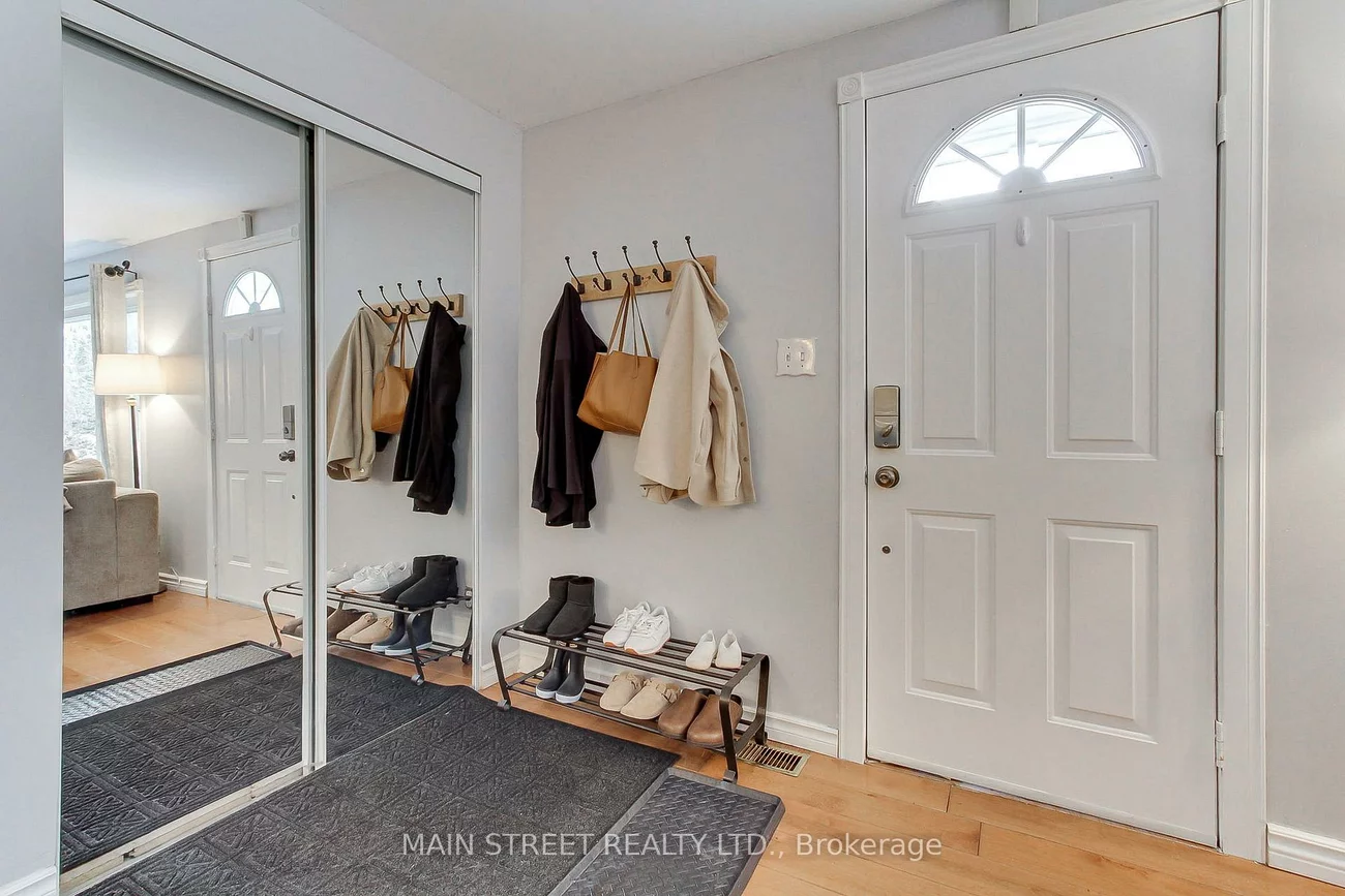 1021, Goshen, Alcona, Innisfil