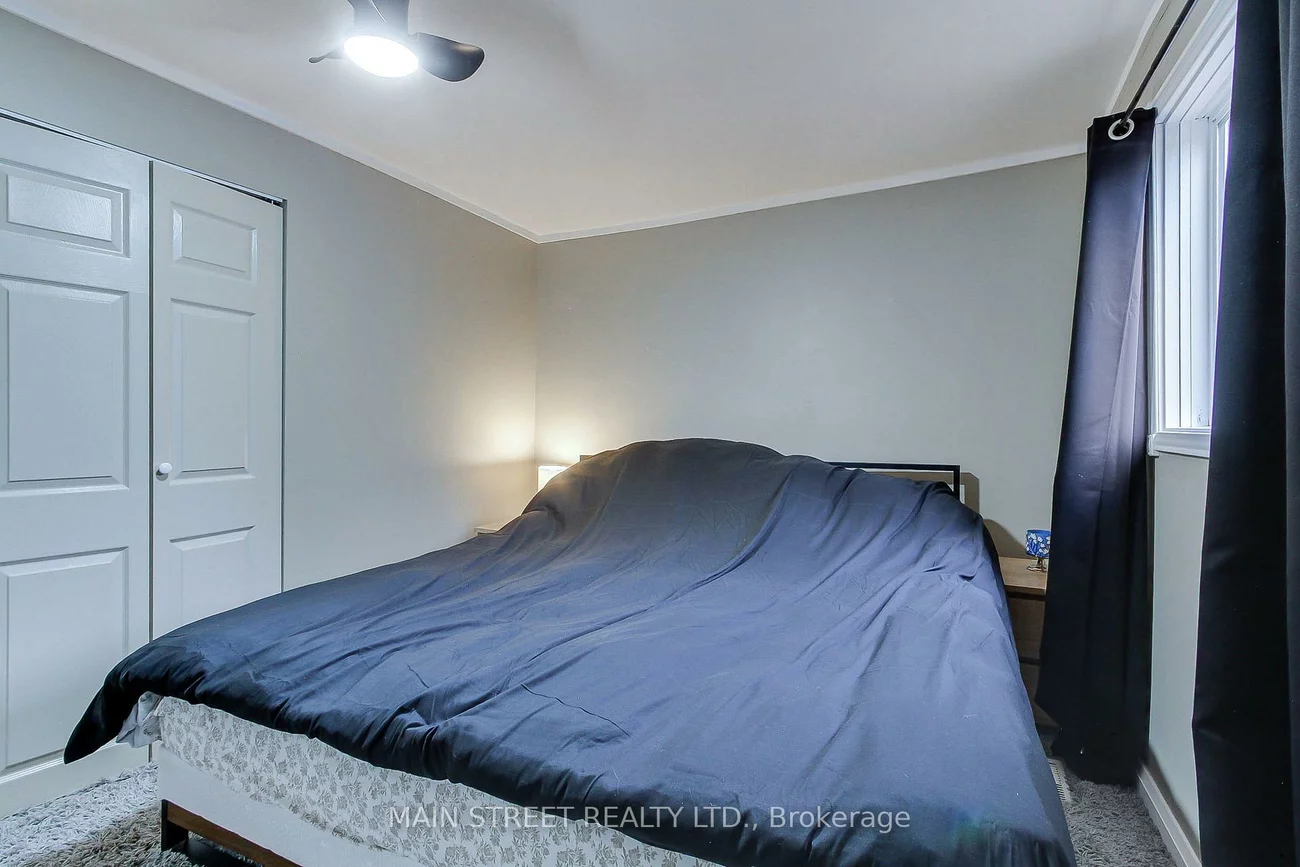 1021, Goshen, Alcona, Innisfil