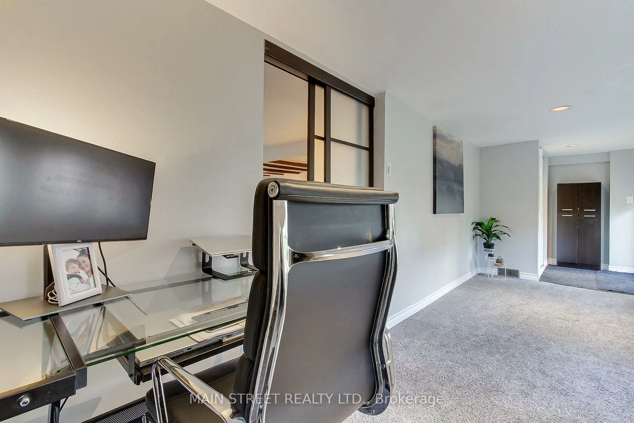 1021, Goshen, Alcona, Innisfil