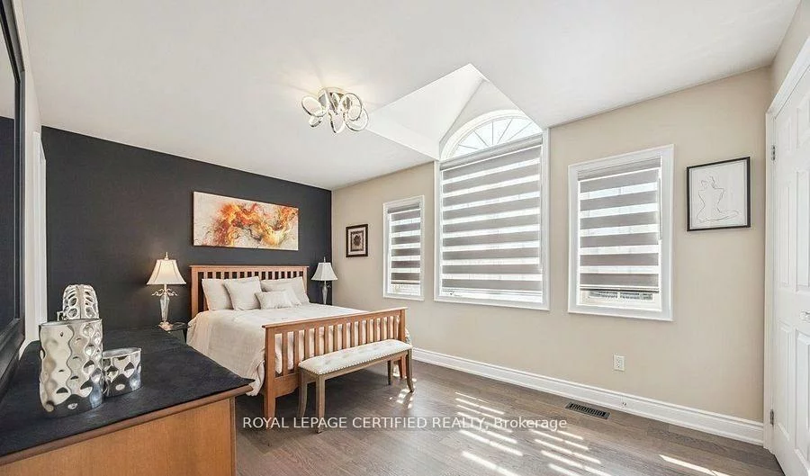 1286, Forest, Alcona, Innisfil