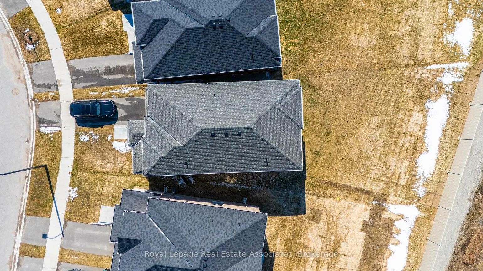 1386, Davis, Lefroy, Innisfil