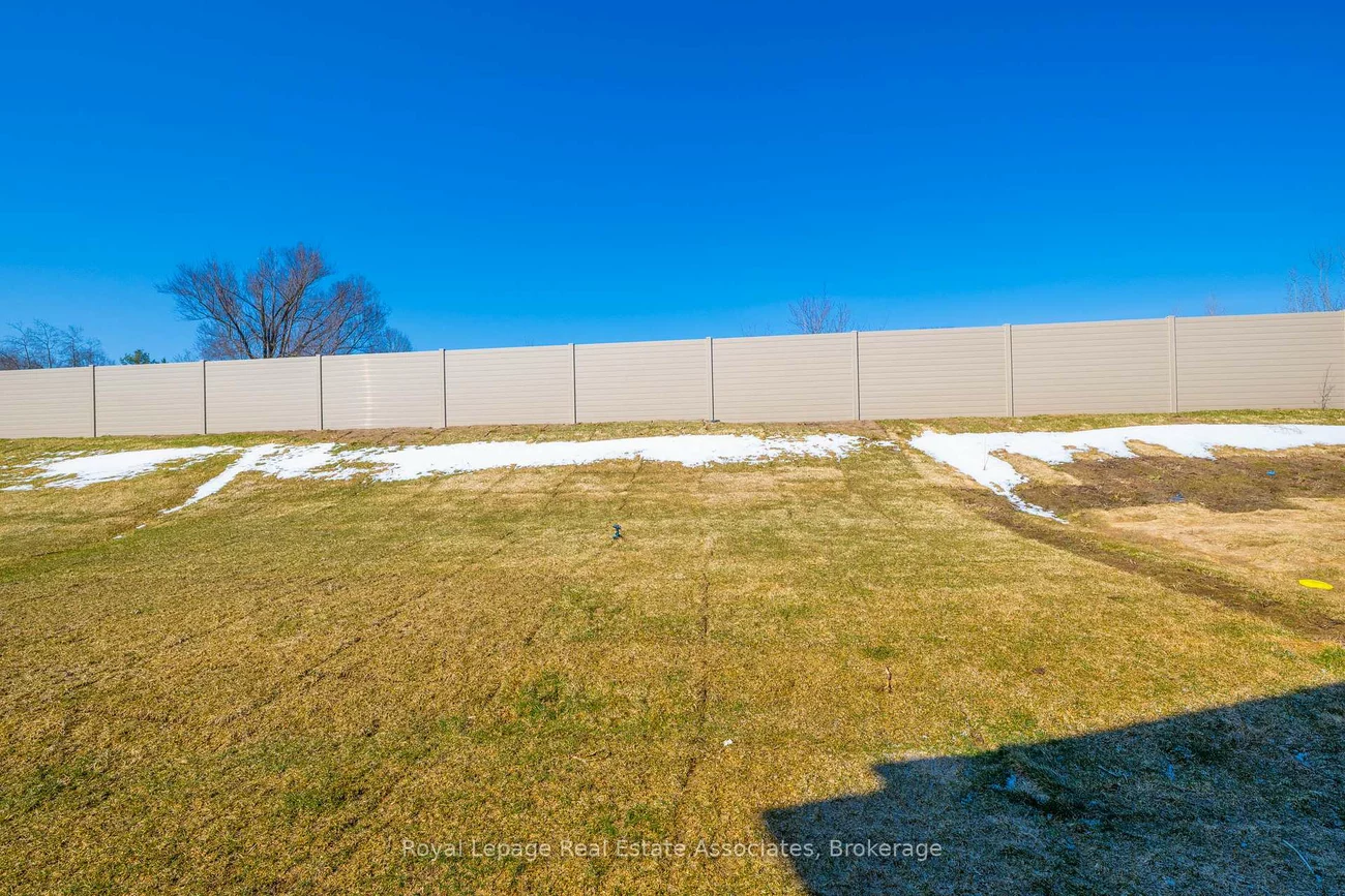 1386, Davis, Lefroy, Innisfil