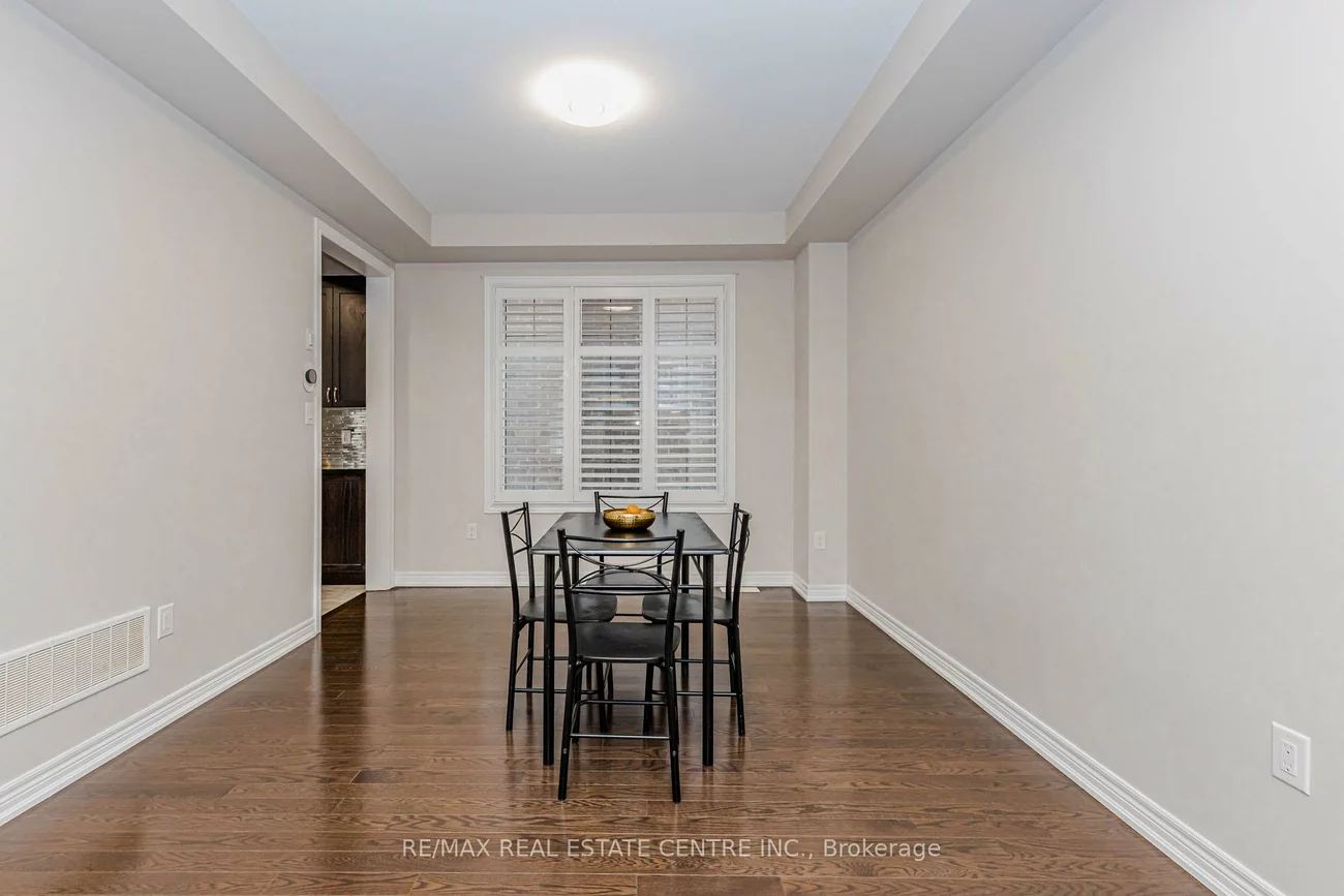 1332, Blackmore, Alcona, Innisfil