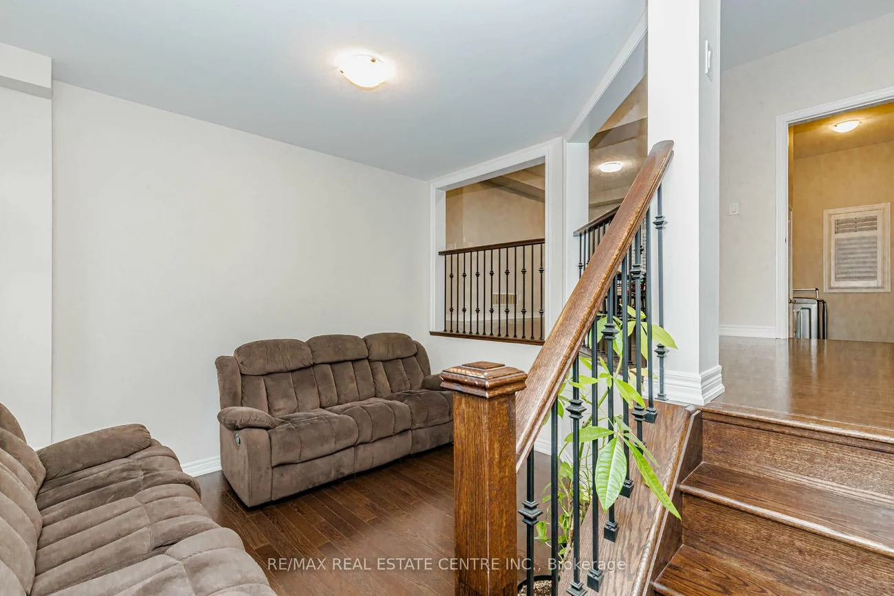 1332, Blackmore, Alcona, Innisfil