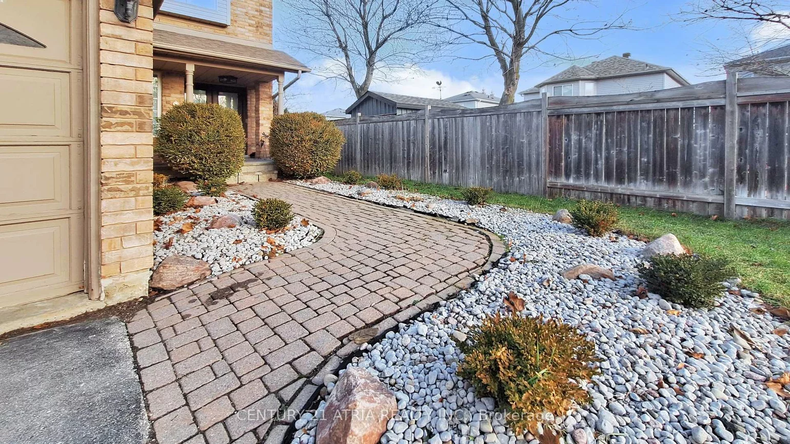 1166, Oriole, Alcona, Innisfil