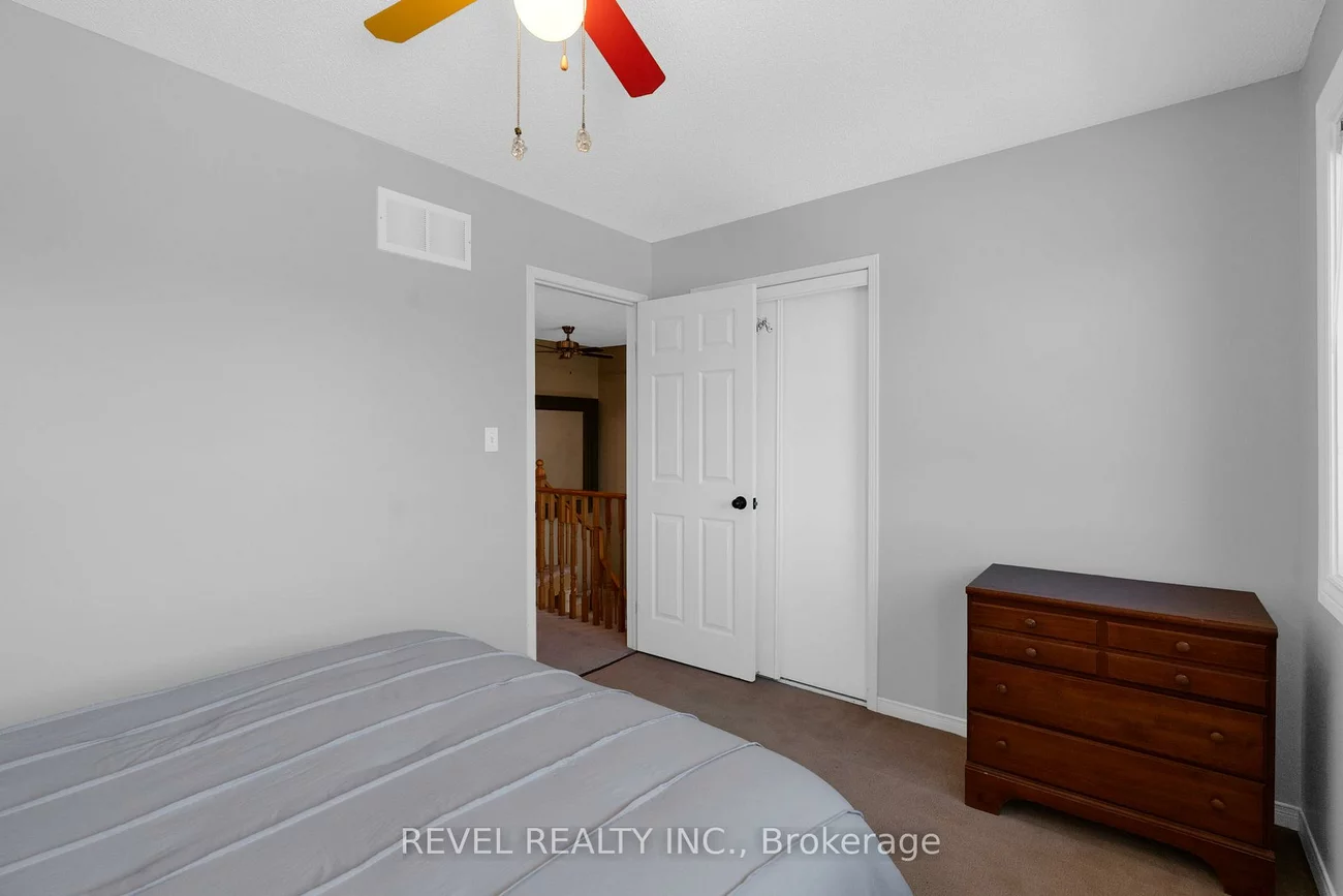 1207, Andrade, Alcona, Innisfil