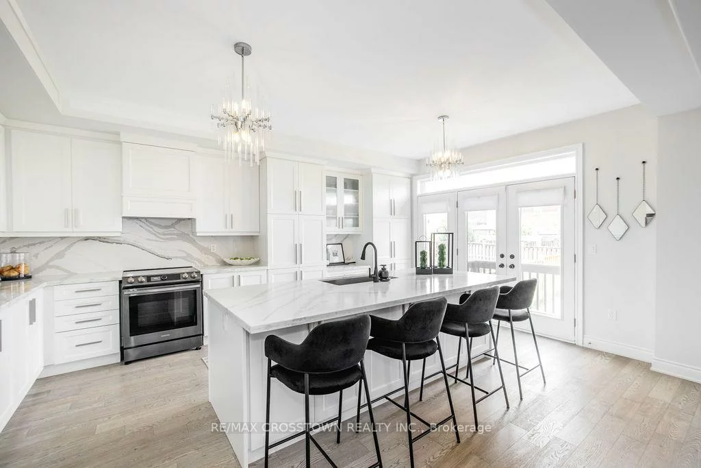 1376, Lawson, Alcona, Innisfil