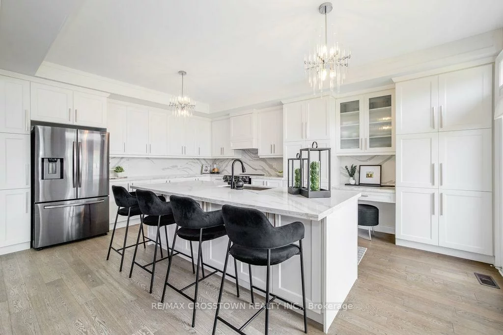 1376, Lawson, Alcona, Innisfil