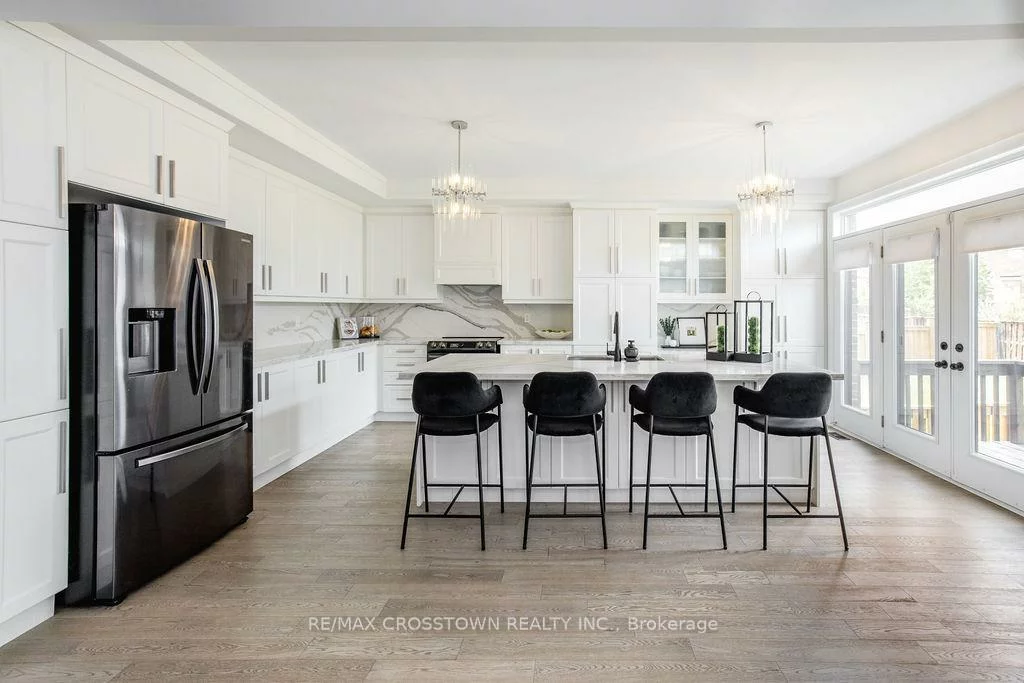 1376, Lawson, Alcona, Innisfil