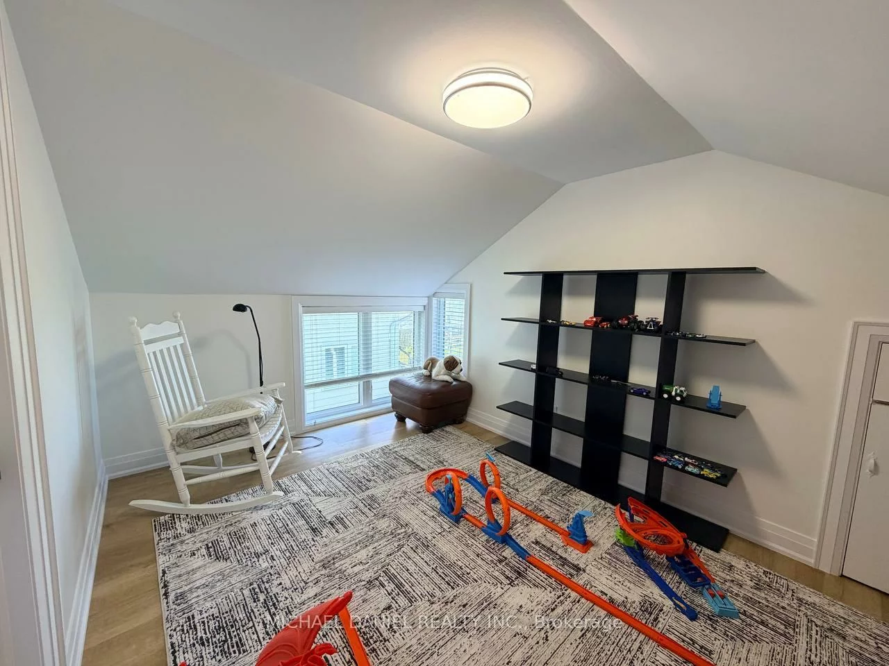 1727, Cedar Grove, Alcona, Innisfil