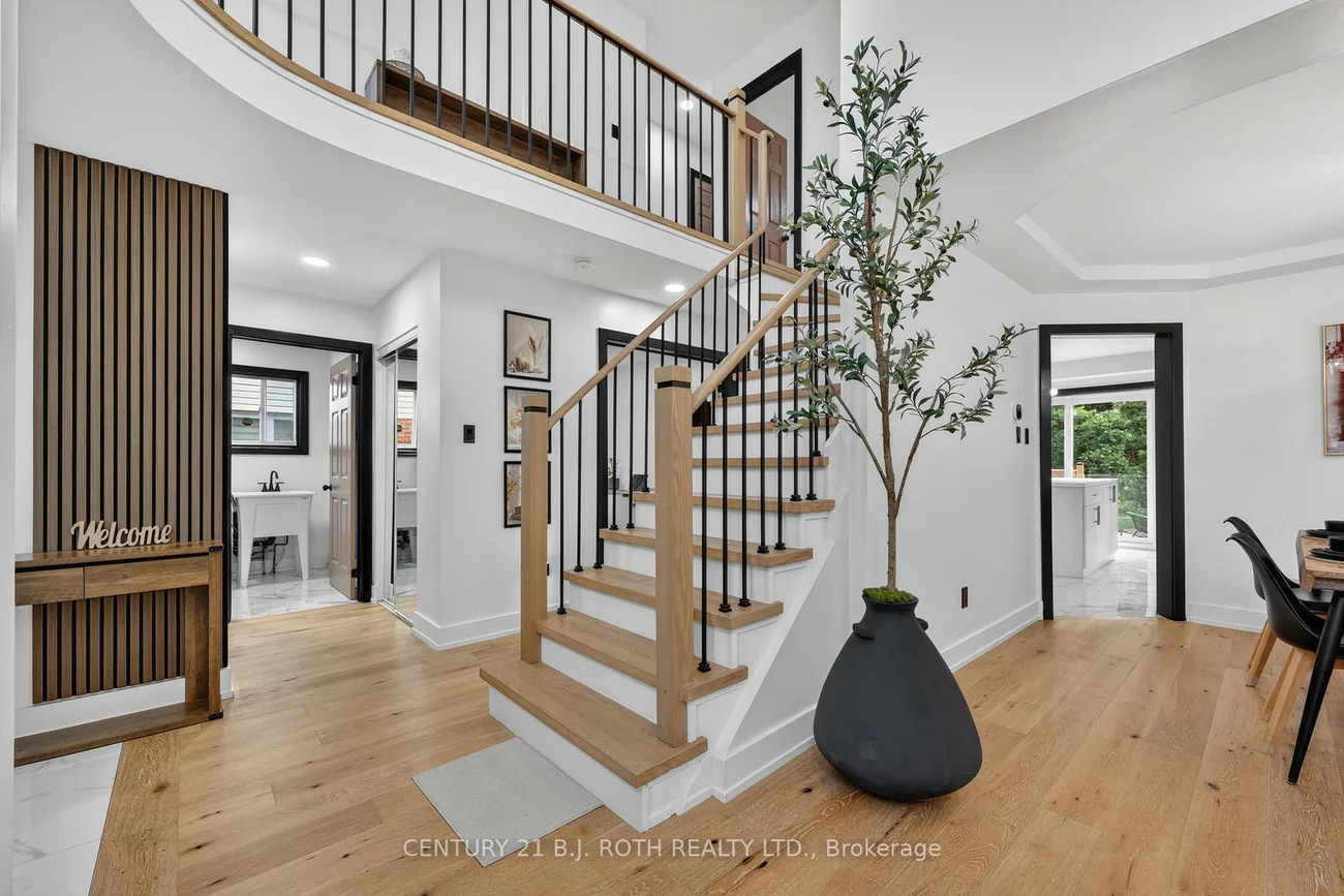 1077, CORRIE, Alcona, Innisfil