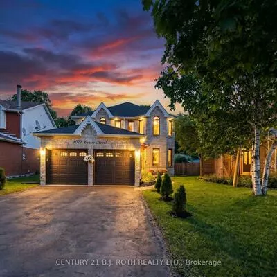 1077, CORRIE, Alcona, Innisfil
