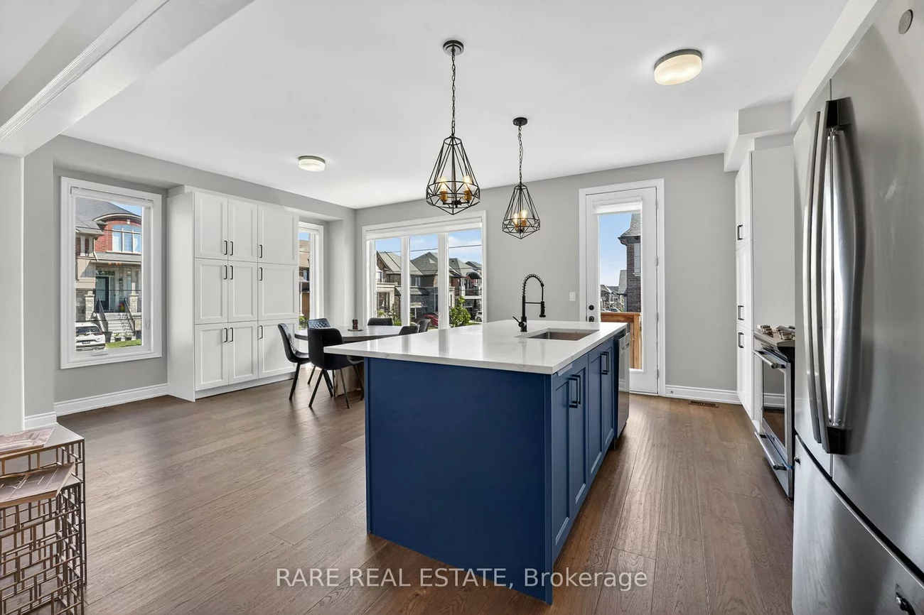2141, Wilson, Alcona, Innisfil