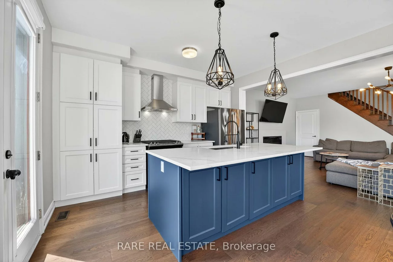 2141, Wilson, Alcona, Innisfil