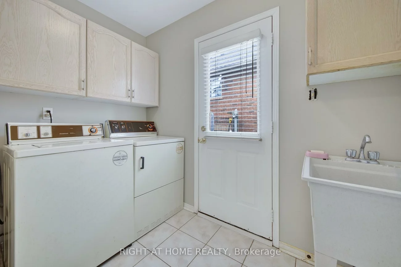 1338, Vincent, Alcona, Innisfil