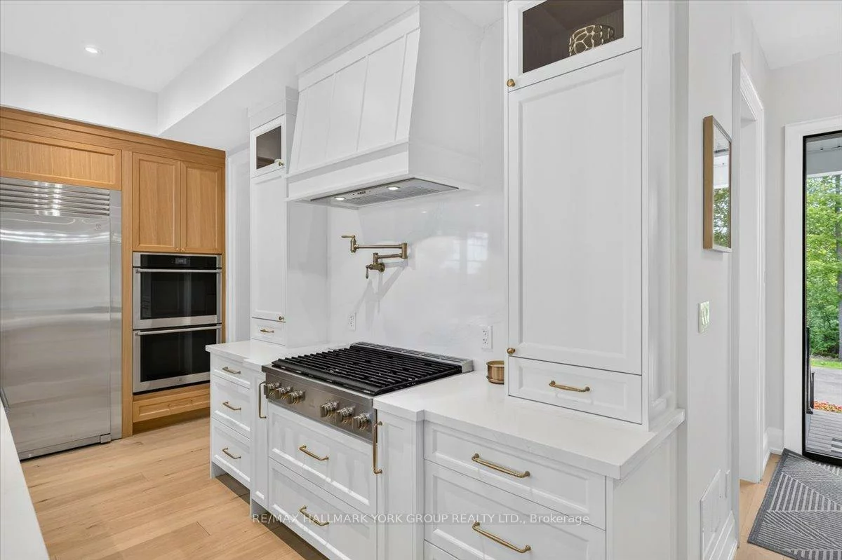 668, Florence, Alcona, Innisfil