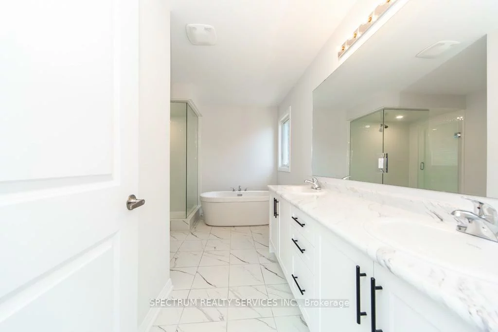 1389, Stovell, Lefroy, Innisfil