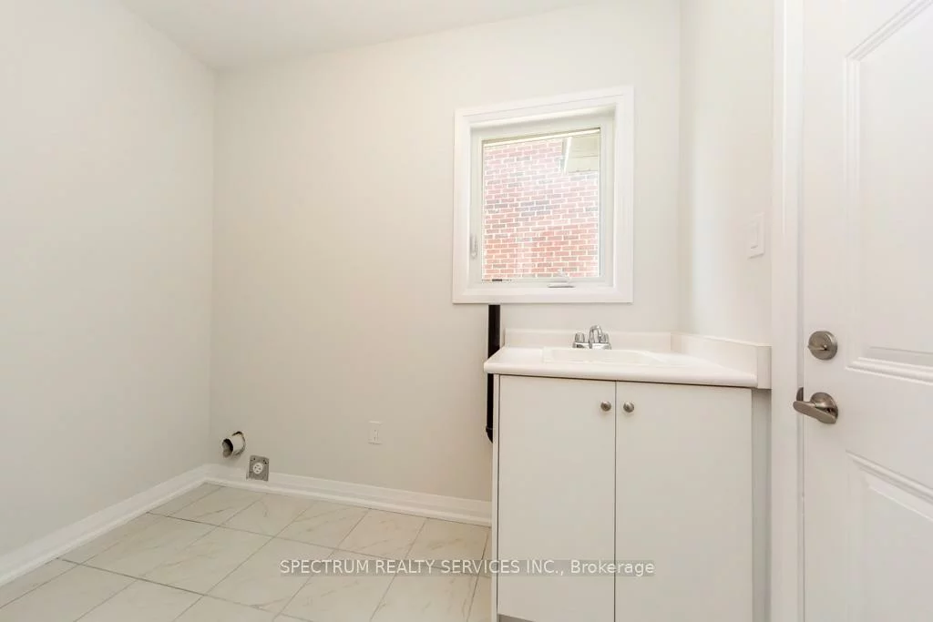 1389, Stovell, Lefroy, Innisfil