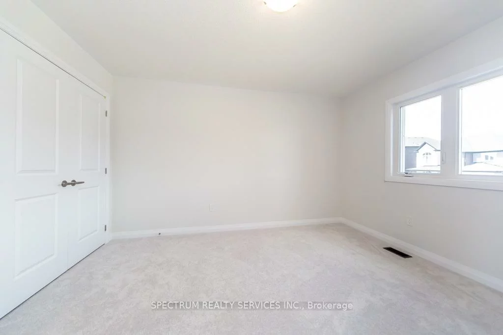 1389, Stovell, Lefroy, Innisfil