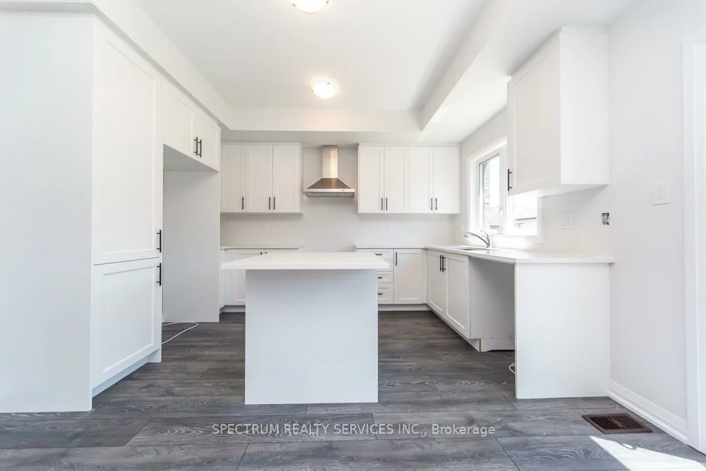 1409, Stovell, Lefroy, Innisfil