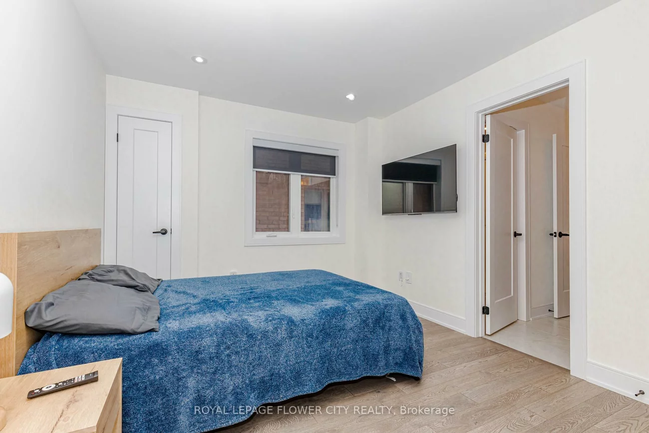 1367, Lawson, Alcona, Innisfil