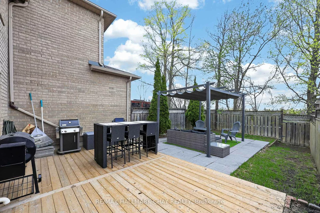2057, Osbond, Alcona, Innisfil