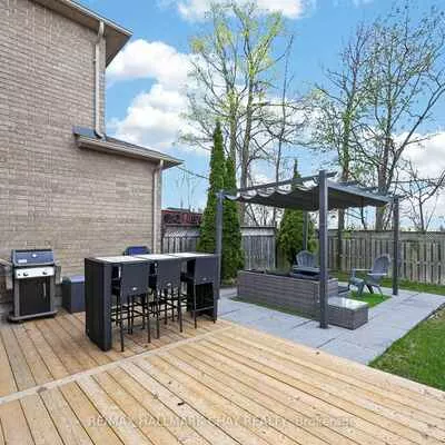 2057, Osbond, Alcona, Innisfil