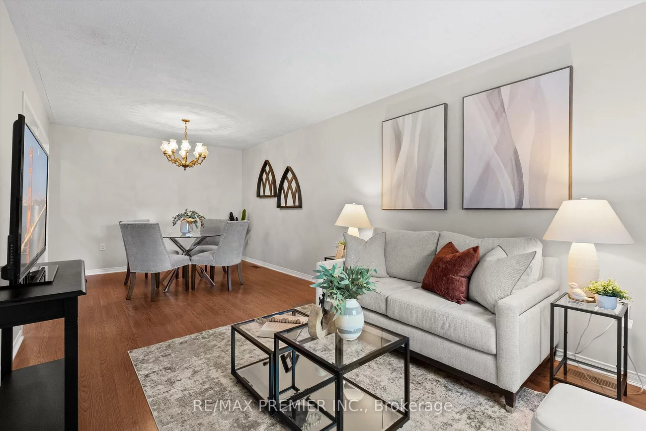 2272, Warrington, Alcona, Innisfil