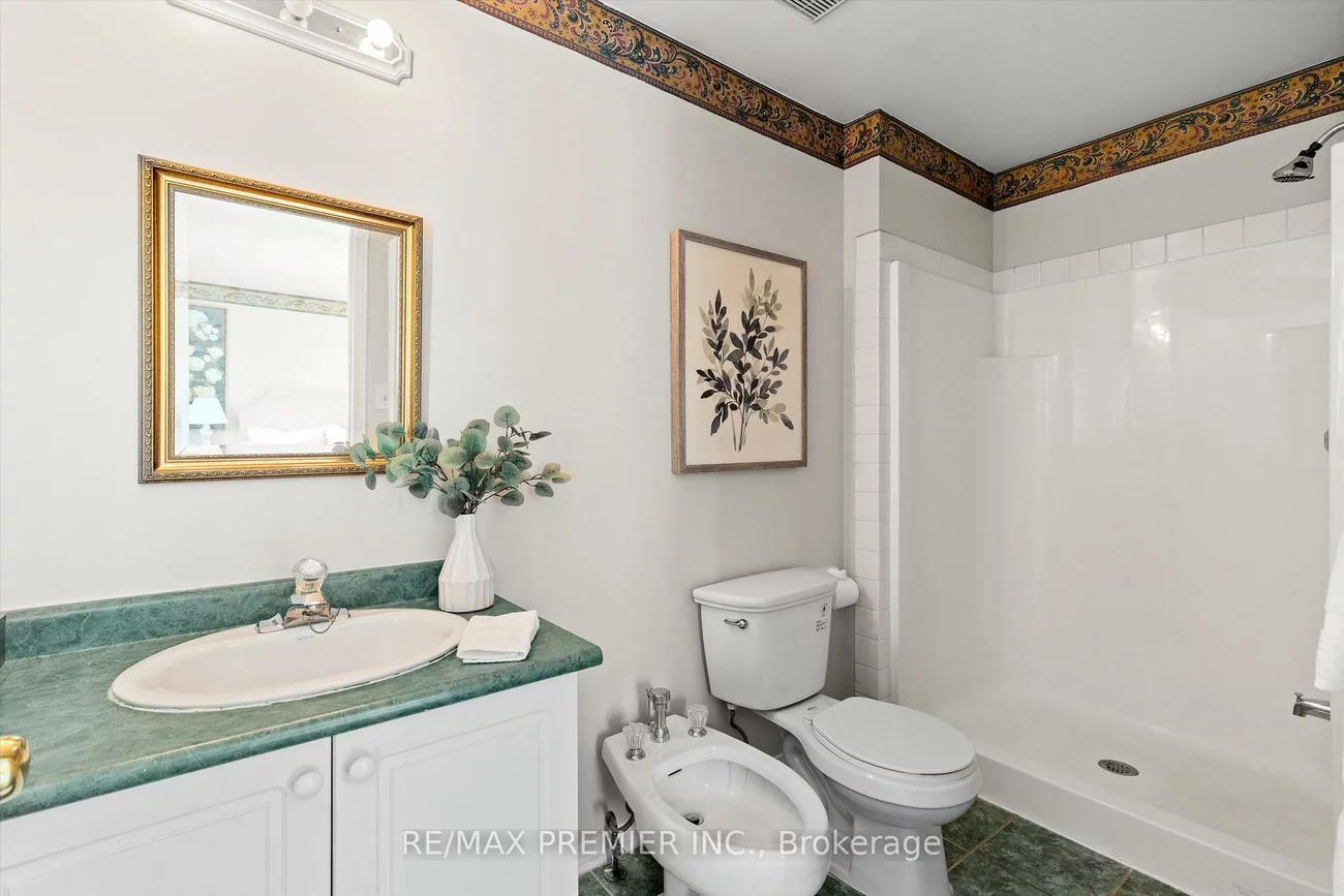 2272, Warrington, Alcona, Innisfil