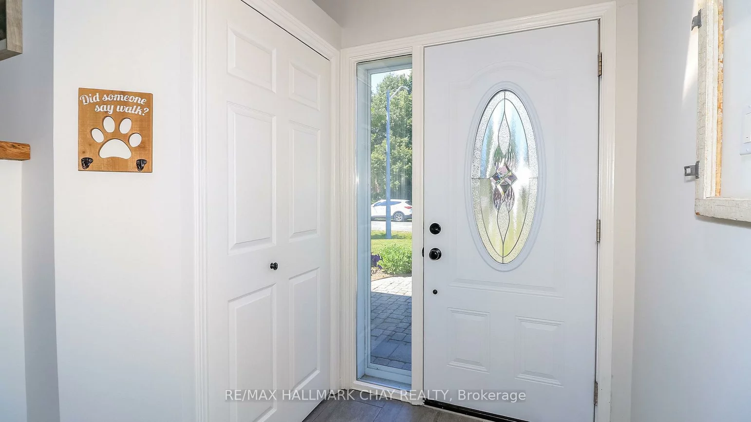 2281, Scythes, Stroud, Innisfil