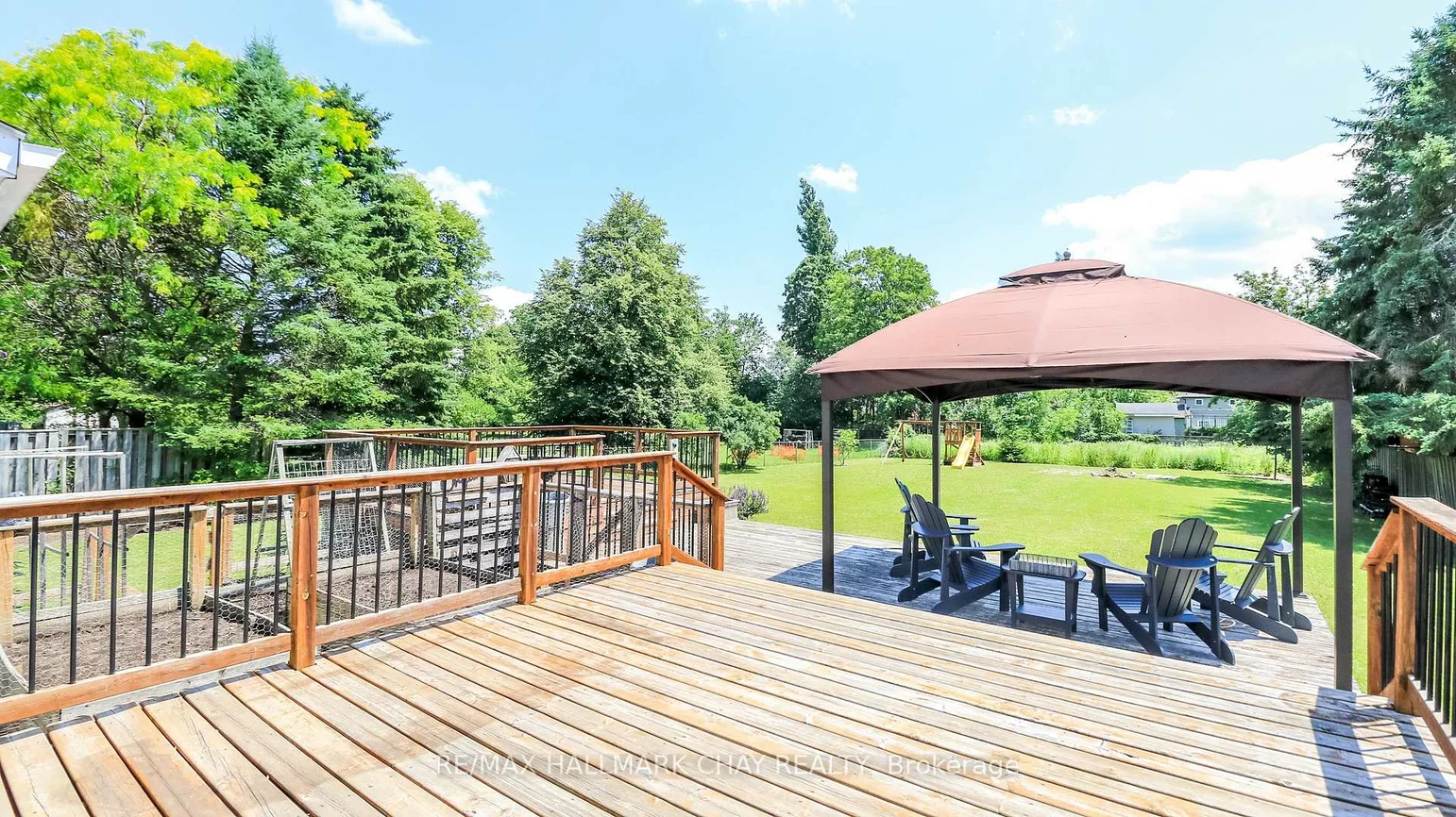 2281, Scythes, Stroud, Innisfil