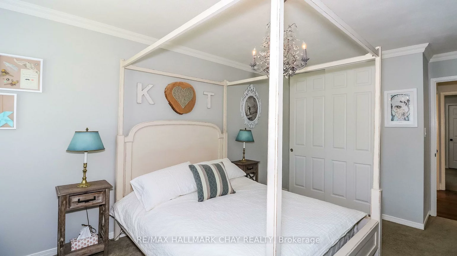 2281, Scythes, Stroud, Innisfil