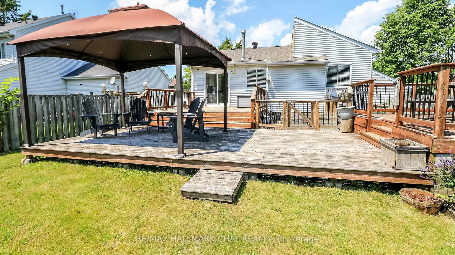 2281, Scythes, Stroud, Innisfil