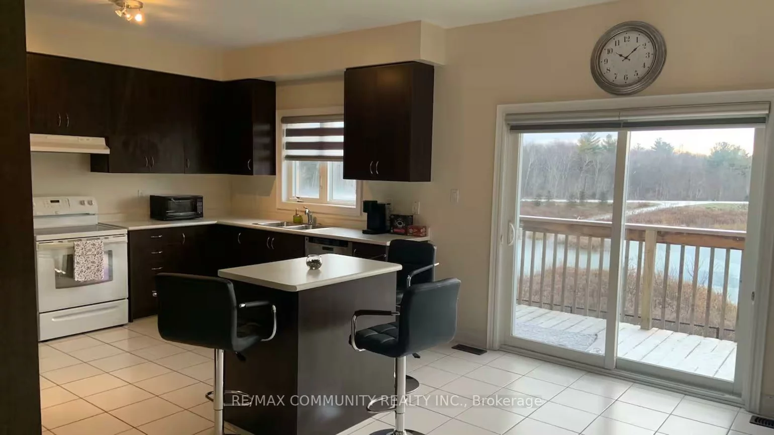 1345, Bardeau, Lefroy, Innisfil