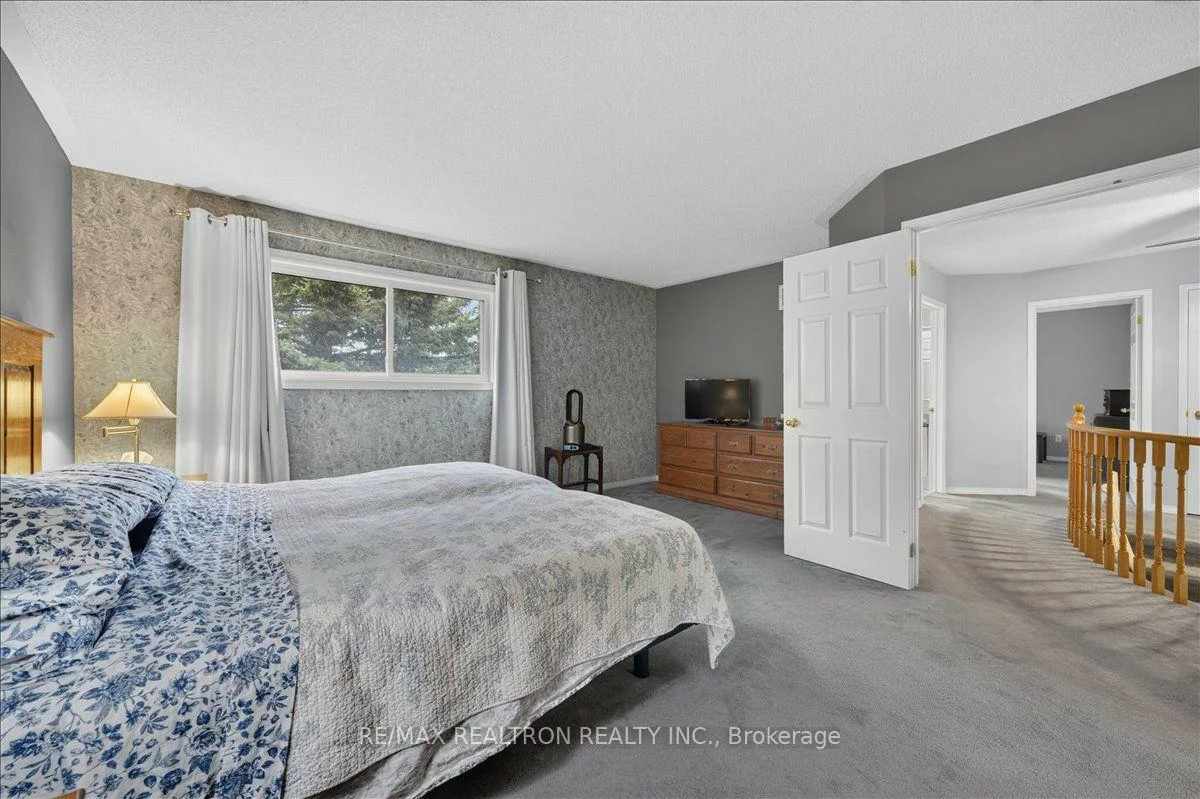 2767, Shering, Stroud, Innisfil
